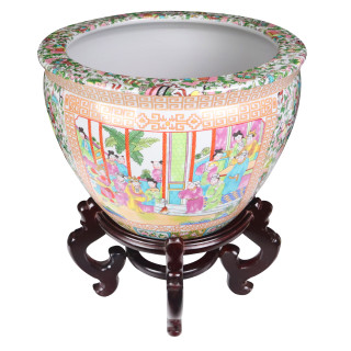 Chinese Porcelain Planter in Rose Medallion Pattern