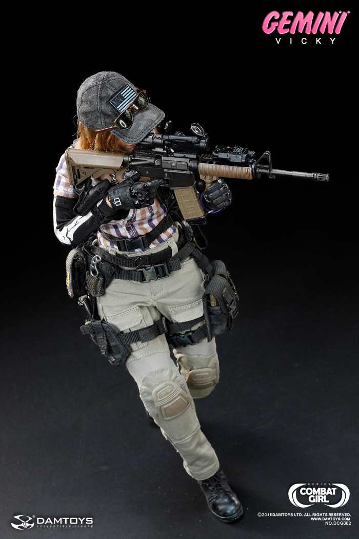 DAMTOYS DCG002 1/6 COMBAT GIRL Series Gemini Vicky Action Figure