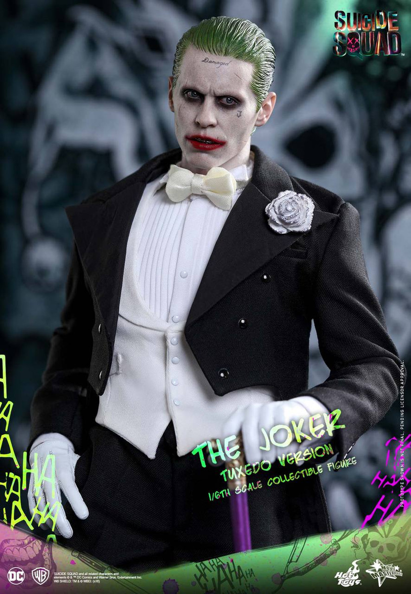 Hot toys hot sale joker tuxedo