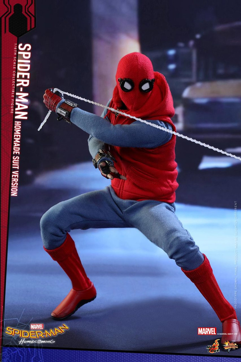 Hot Toys MMS414 Spider-Man: Homecoming 1/6th scale Spider-Man