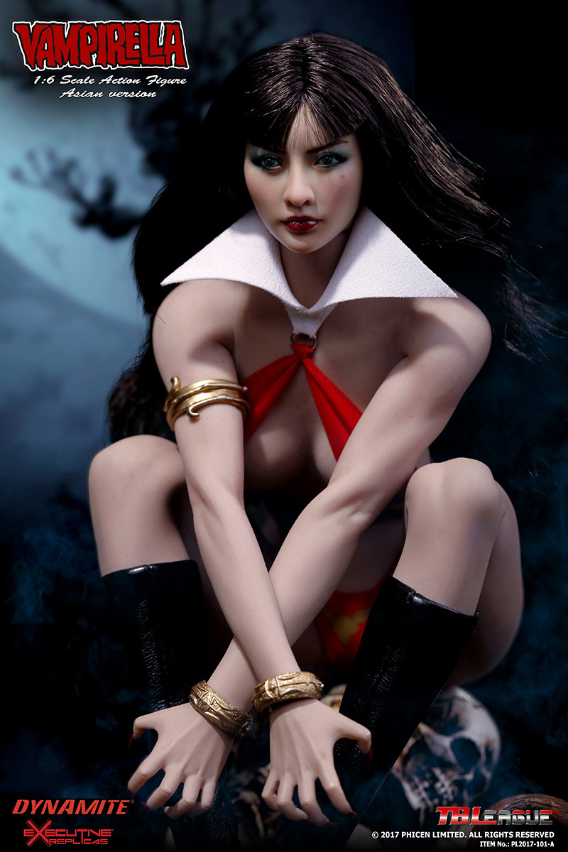 TBLeague (Phicen) PL2017-101-A 1/6th Scale Vampirella -Asian