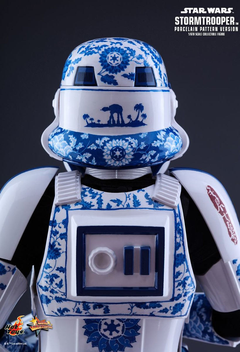 Hot Toys MMS401 Star Wars Stormtrooper (Porcelain Pattern Version