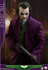 Hot Toys QS010 The Joker 1/4th scale Collectible Figure The Dark Knight  