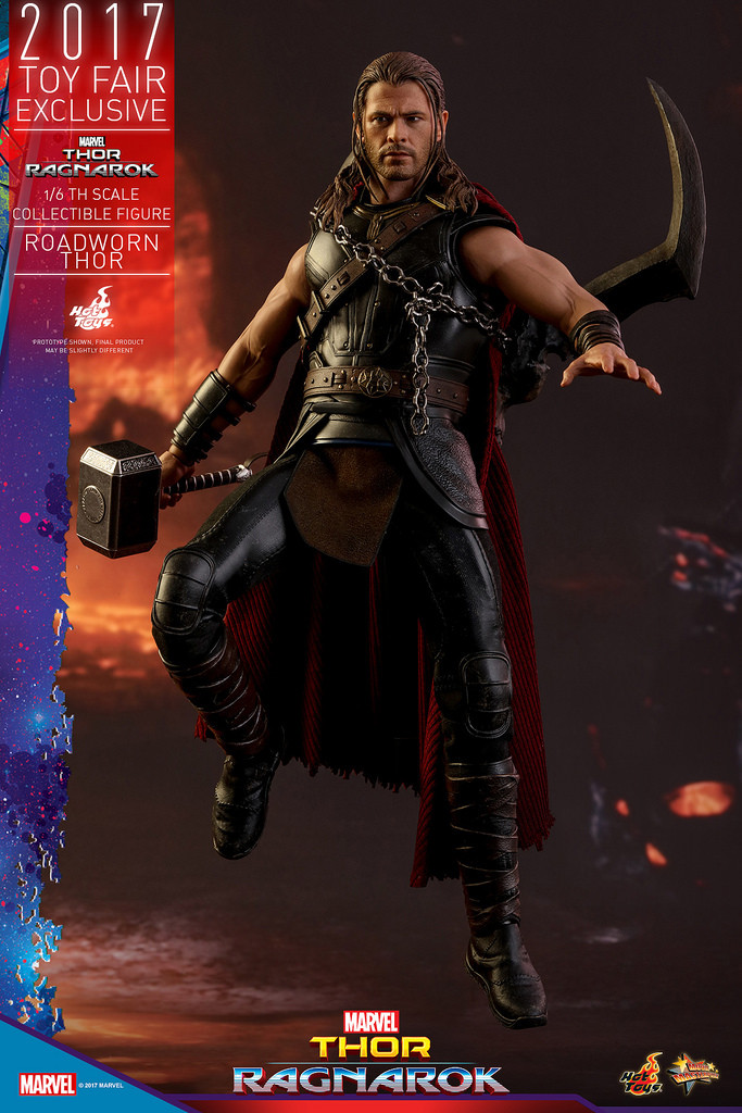 hot toys roadworn thor