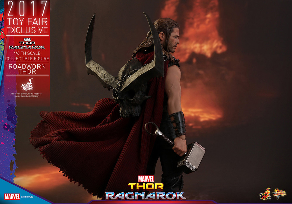 Hot Toys MMS416 Thor Ragnarok Roadworn Thor 1/6th Scale