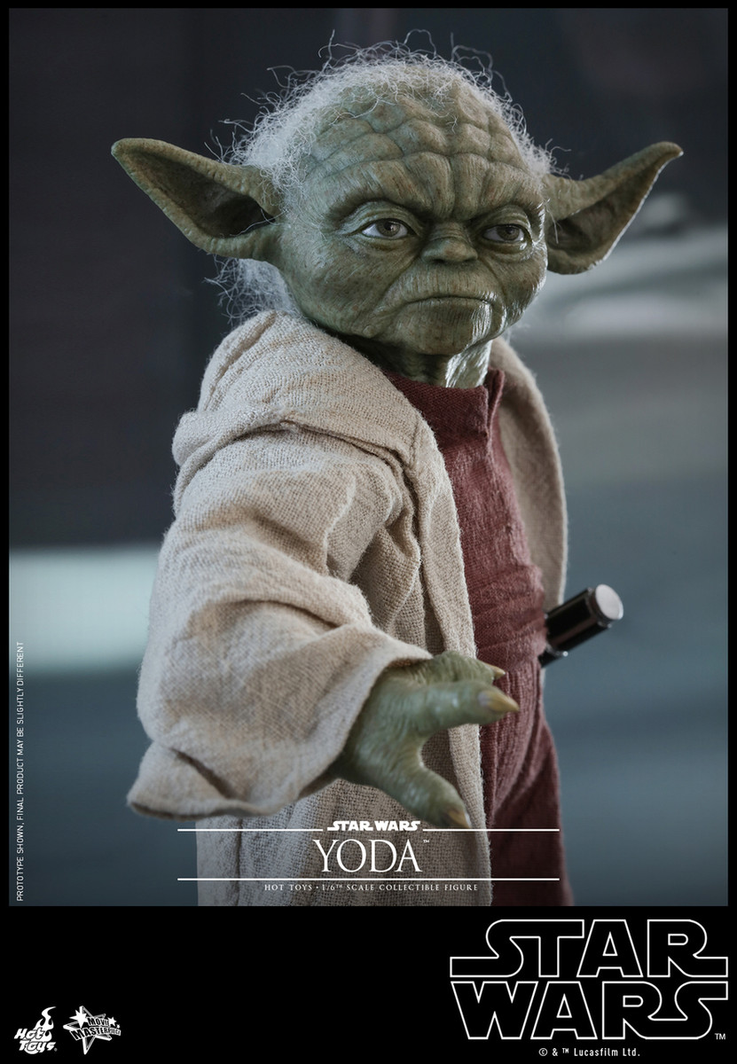 Hot Toys MMS495 Yoda Star War Episode II Attack of the Clones 1