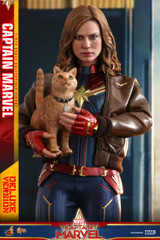Hot Toys MMS522 Captain Marvel 1/6th scale Captain Marvel (Deluxe Version) Collectible Figure