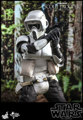 Hot Toys MMS611 Scout Trooper Star Wars: Return of the Jedi 1/6th scale Collectible Figure