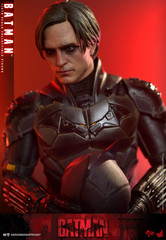Hot Toys MMS638 The Batman 1/6th Collectible Figure