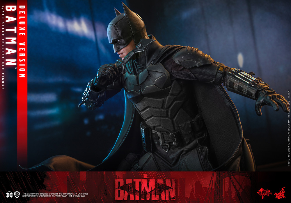 Hot Toys MMS639 The Batman Deluxe 1/6 Figure