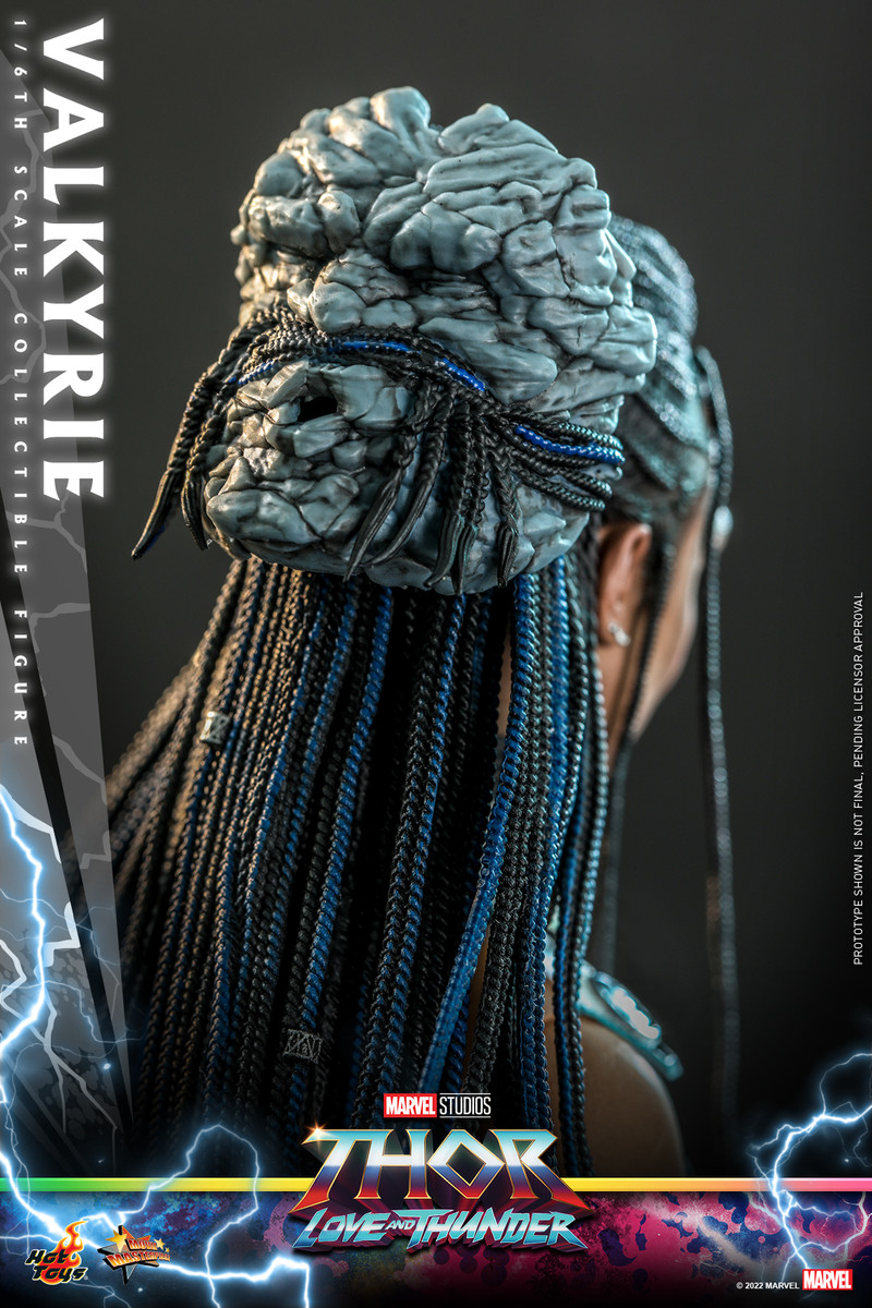 Hot Toys MMS673 Valkyrie Thor Love and Thunder