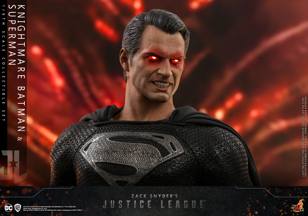Hot Toys TMS038 Knightmare Batman and Superman