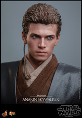 Hot Toys MMS677 Anakin Skywalker Star Wars EP II Attack of the Clones