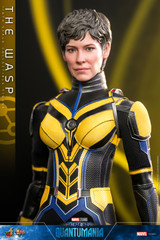 Hot Toys MMS691 Ant-Man and the Wasp: Quantumania 1/6 Wasp Figure