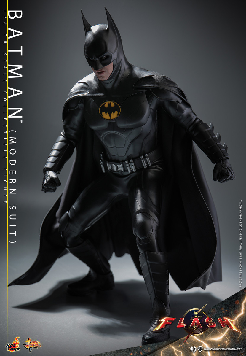 Hot Toys The Flash Batman Modern Suit Michael Keaton MMS712
