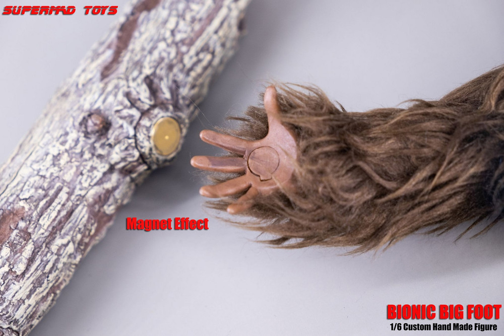 Bionic Sasquatchフィギュア 1/6 Scale Bigfoot figure by Superman toys