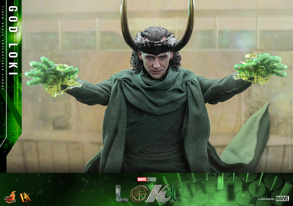 God Loki Hot Toys DX40 1/6 Scale Figure