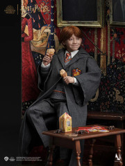 Inart Ron Weasley 1/6 Collectible Figure - Deluxe Version