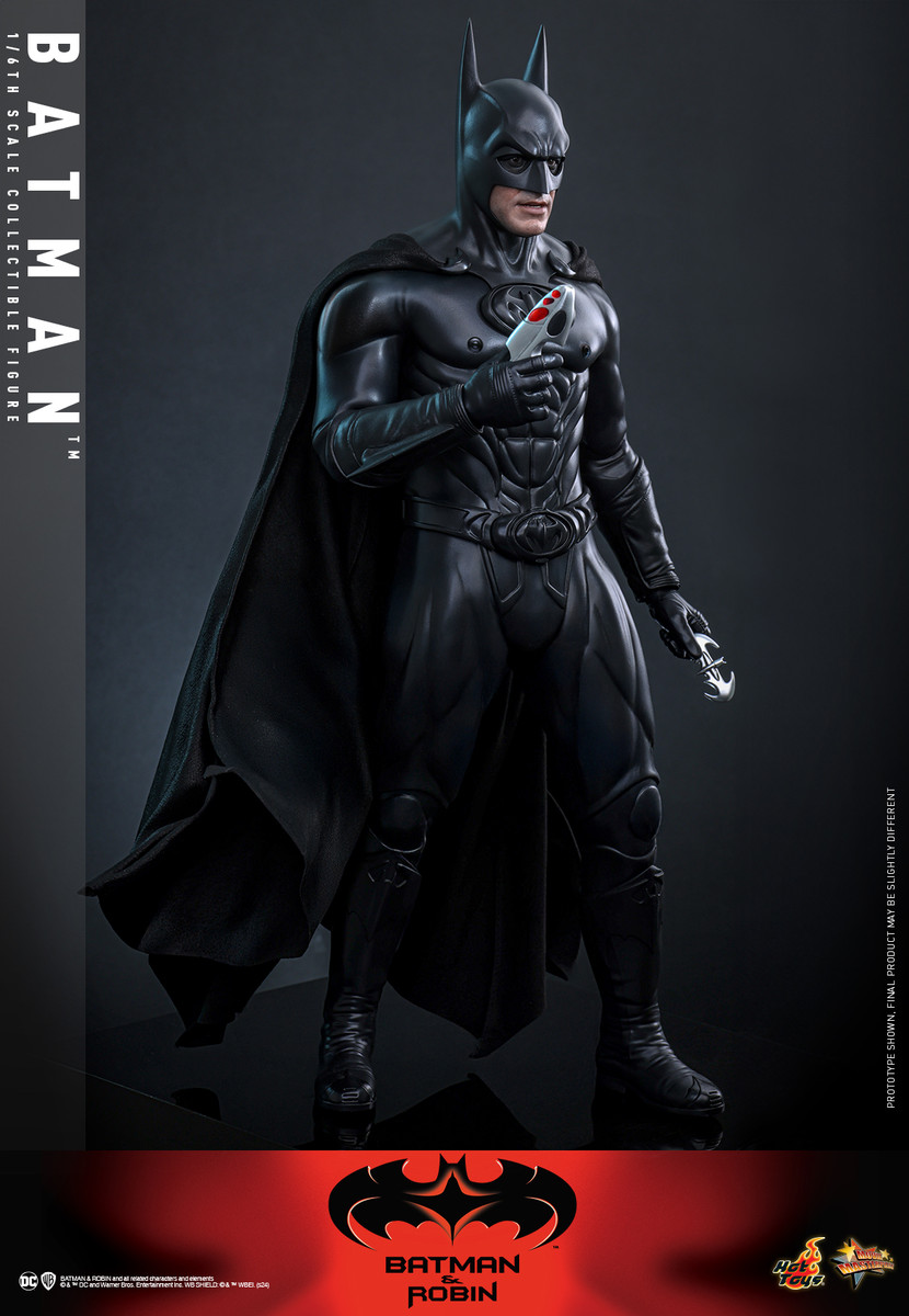 Hot Toys Batman & Robin MMS786 1/6 Collectible Figure