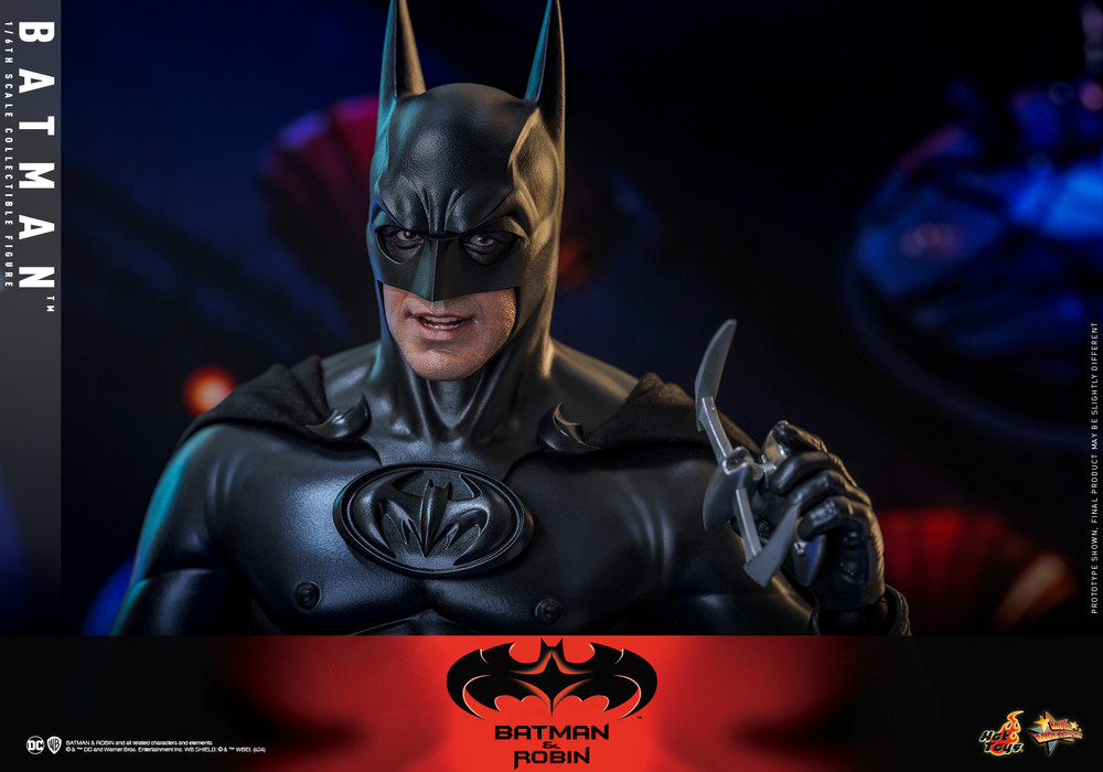 Hot Toys Batman & Robin MMS786 1/6 Collectible Figure