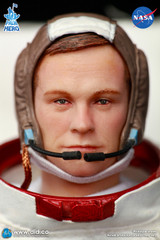 DID XS80033 1/12 Neil Armstrong Figure Commander of Apollo 11 ASTRONAUTS