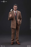 Included accessories and interchangeable hands for Mars Toys MAT028 figure