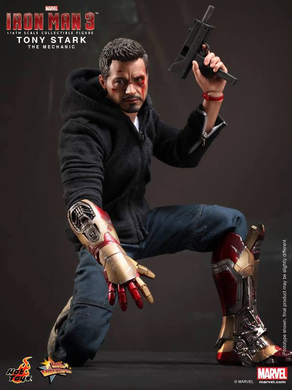 Hot Toys – MMS209 – Iron Man 3: 1/6th scale Tony Stark (The