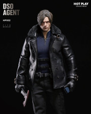 Close up shot showcasing the hyper realistic head sculpt and detailed combat shirt collar of the Hot Play DSO Agent figure.