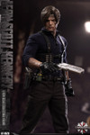 A front view photo showing the Umbrella UT 002B one sixth scale Agent Leon action figure with the sculpted hair version head sculpt in full tactical gear.