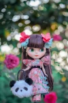 High resolution view showing the custom jade green special color eye chip and outer corner elongated eyelashes of the KEITA MARUYAMA Blythe doll.