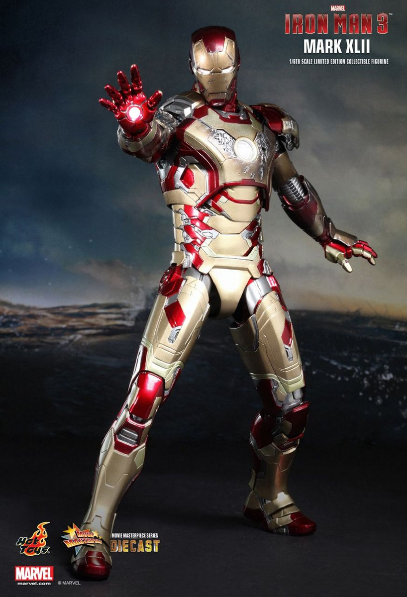 Hot Toys – MMS197D02 – Iron Man 3: 1/6th scale Mark 42 XLII