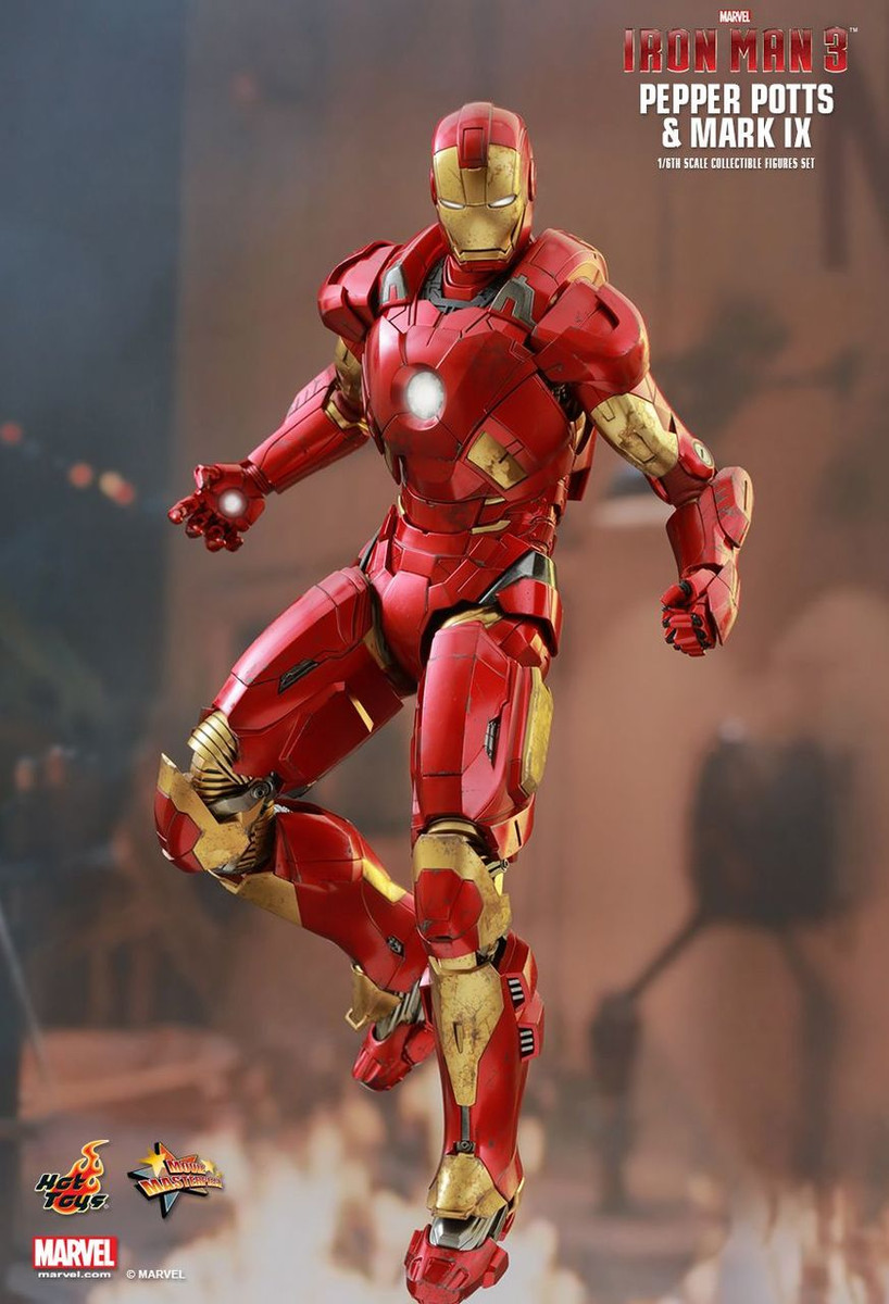 iron man mark 9 hot toys