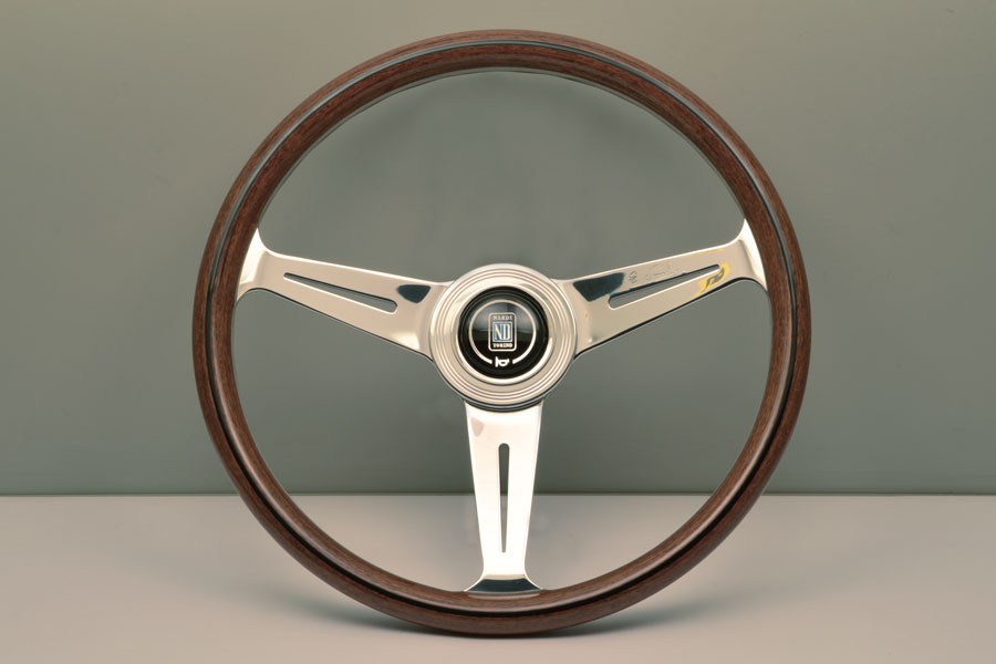 Nardi Classic 360mm Steering Wheel - Wood Grain with Polished