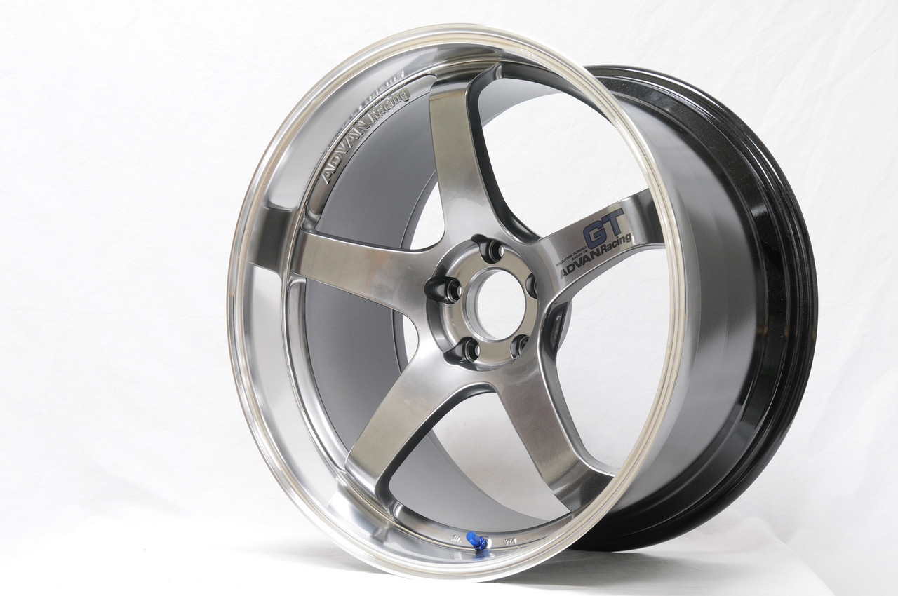 Advan Racing GT Wheel - 18x9.5