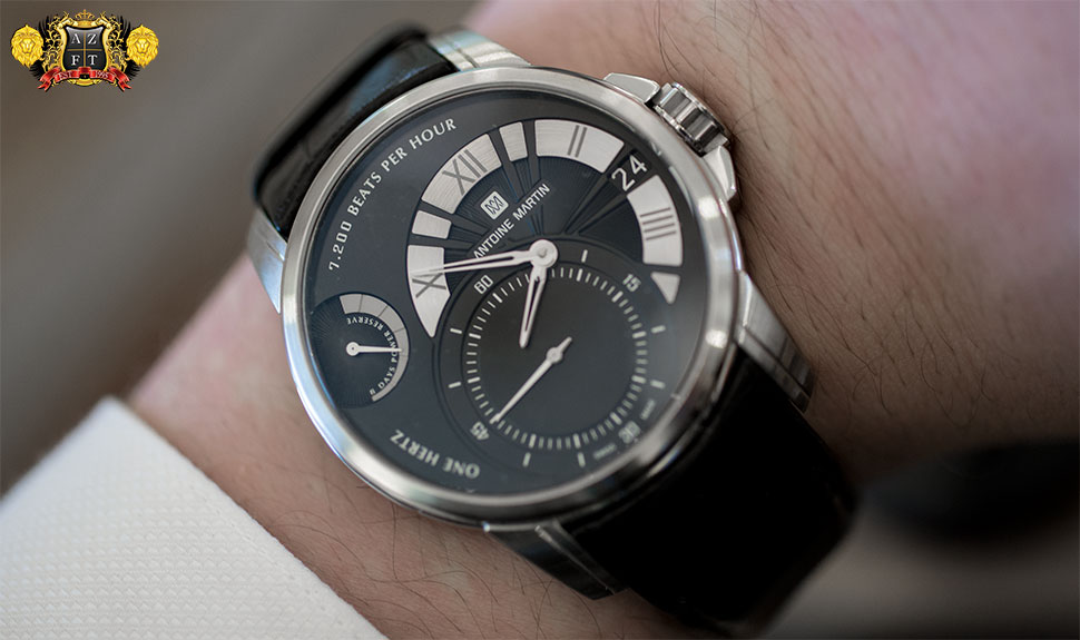 Antoine Martin Slow Runner Stainless Steel SR01.100.1