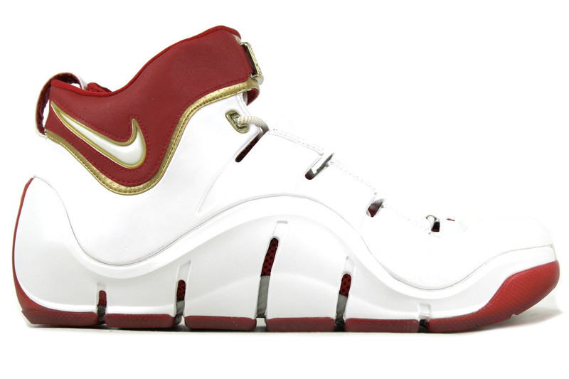 Lebron 4s clearance