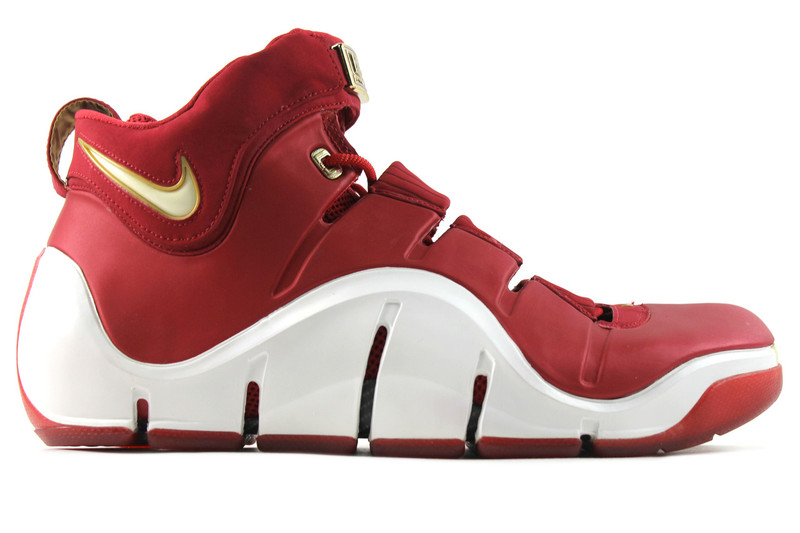 nike lebron 4 prezzo basso