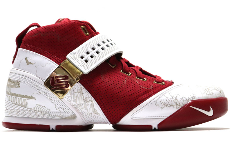 Lebron store zoom v