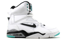 NIKE AIR COMMAND FORCE (SIZE 10.5)