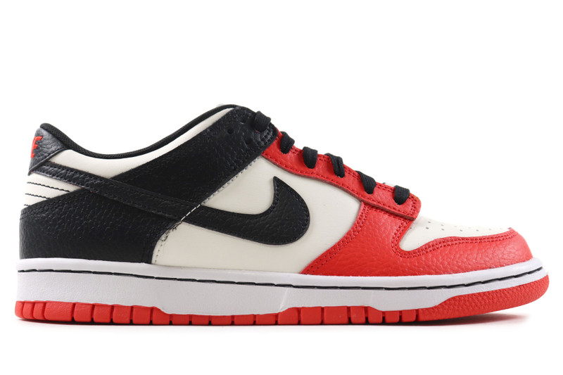 Nike GS Dunk Low 75th Chicago Bulls"