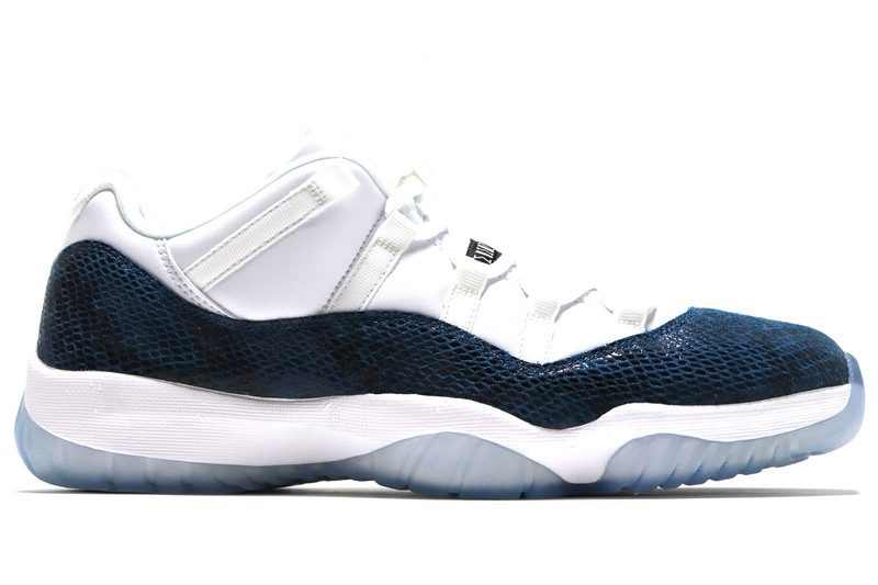 Jordan 11 retro hot sale low le