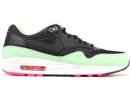AIR MAX 1 FB YEEZY (SIZE 10)