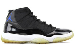 AIR JORDAN 11 RETRO SPACE JAM 2009 (SIZE 11.5)
