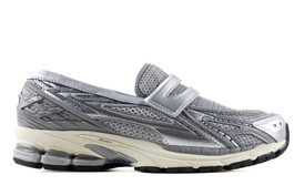 NEW BALANCE METALLIC SILVER LOAFER