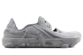 NIKE ISPA UNIVERSAL SMOKE GREY