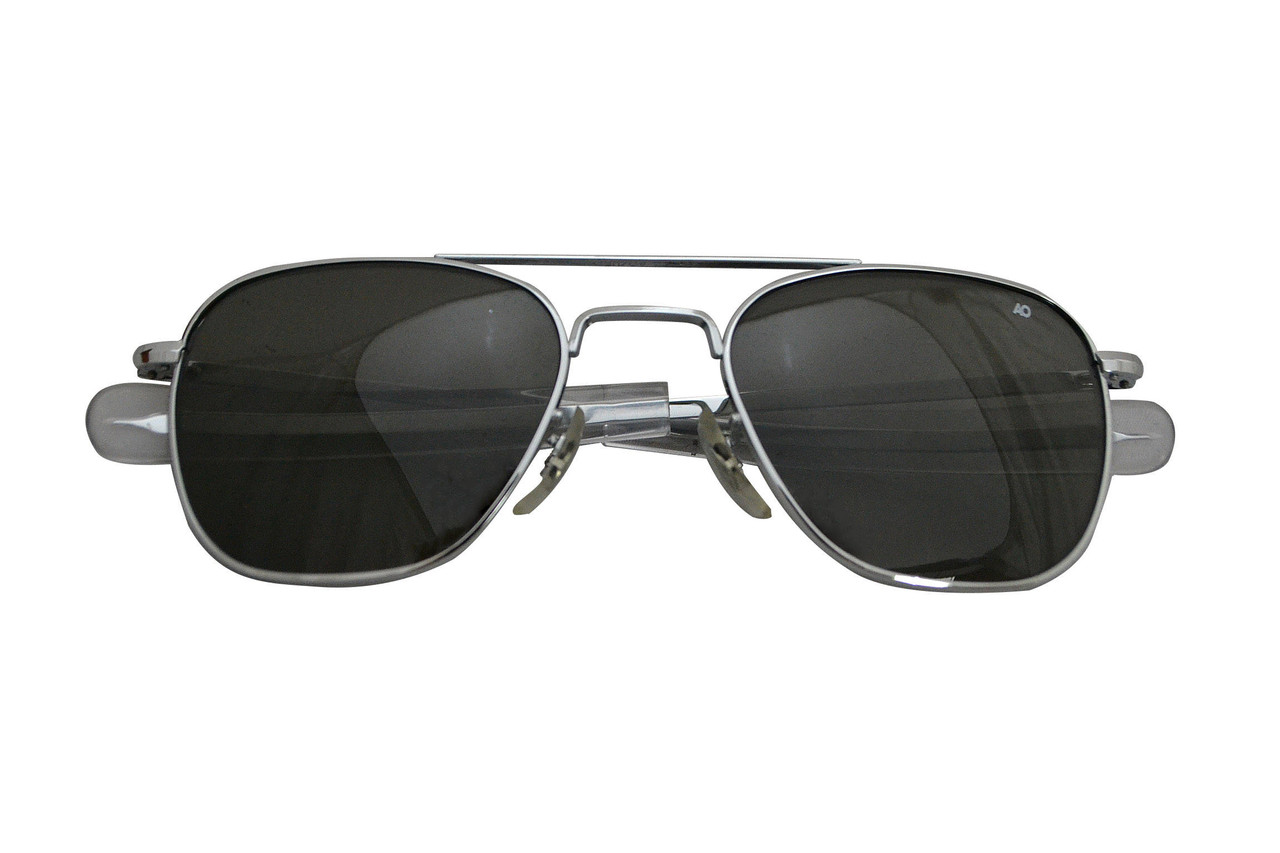 AO Eyewear Gold Frame 52MM Green Lenses Original Pilots Sunglasses Aviators