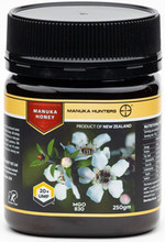 100% pure & being UMF-certified means this Manuka Honey has undergone comprehensive independent certification to validate its potency, authenticity, purity, shelf life and freshness.