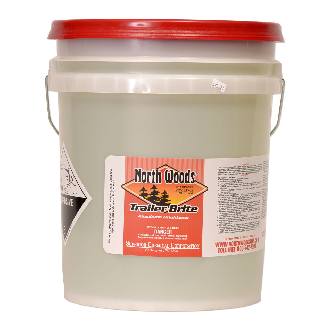 Trailer Brite Aluminum Cleaner and Brightener - North Woods