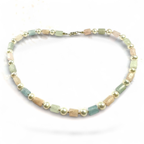 Aquamarine, beryl, freshwater pearls, rolled gold