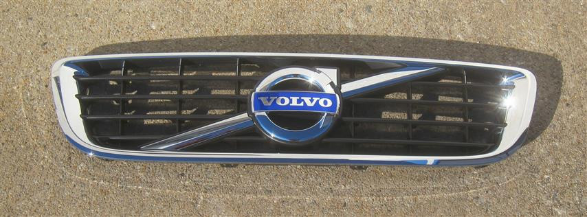 2011 Volvo V50 Grill (OEM) Voluparts Online Store